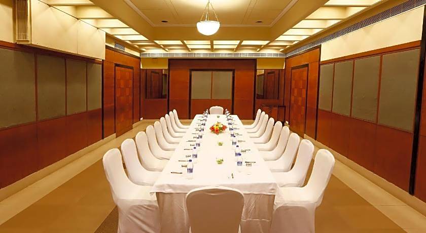 Hotel Green Park Visakhapatnam