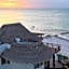 DK Luxury Ocean Front Villa - Adults Only