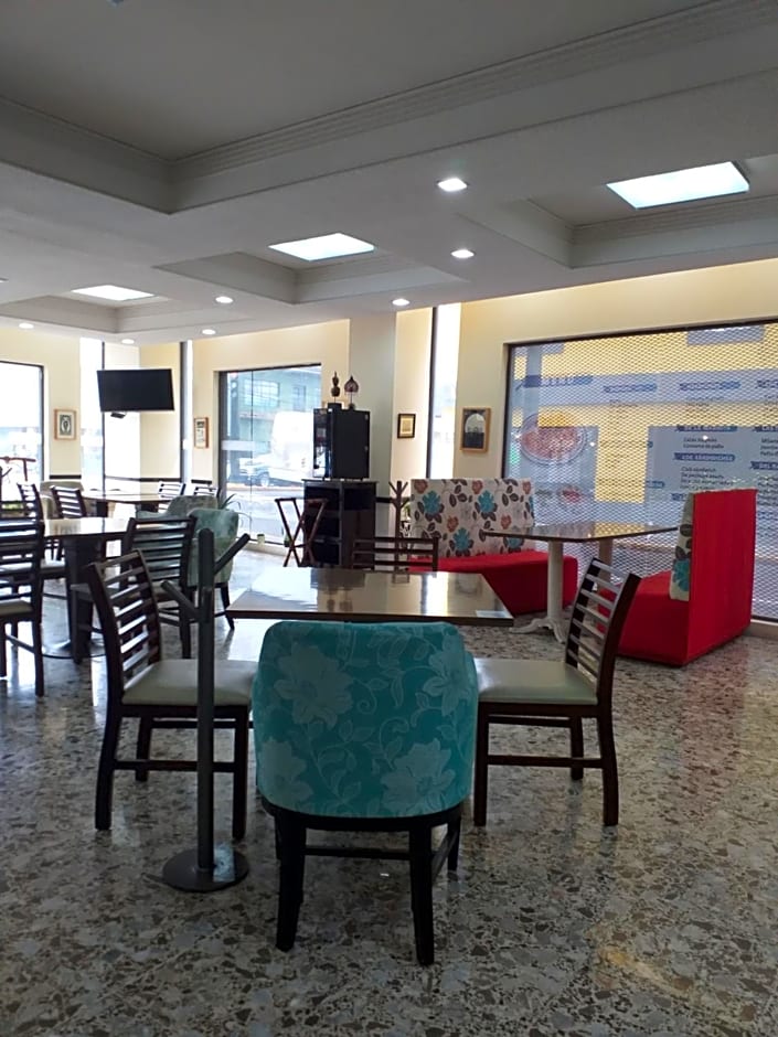 HOTEL TRUEBA