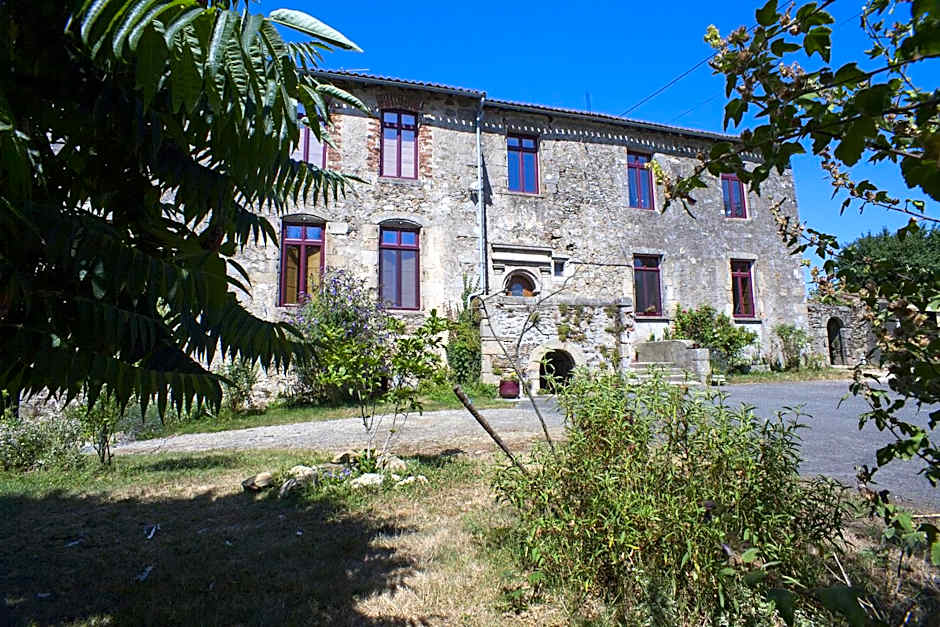 Photo 1 of 21 of Logis de Riparfonds