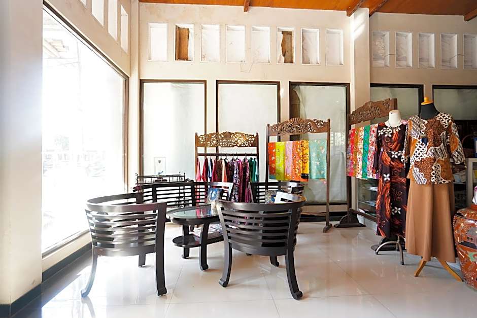 Collection O 1430 Hotel Ratna Syariah