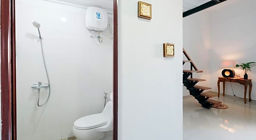 OYO 2438 D'Tamblingan Guesthouse