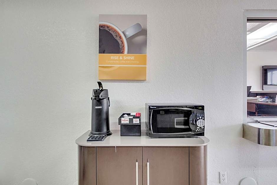 Avera Suites