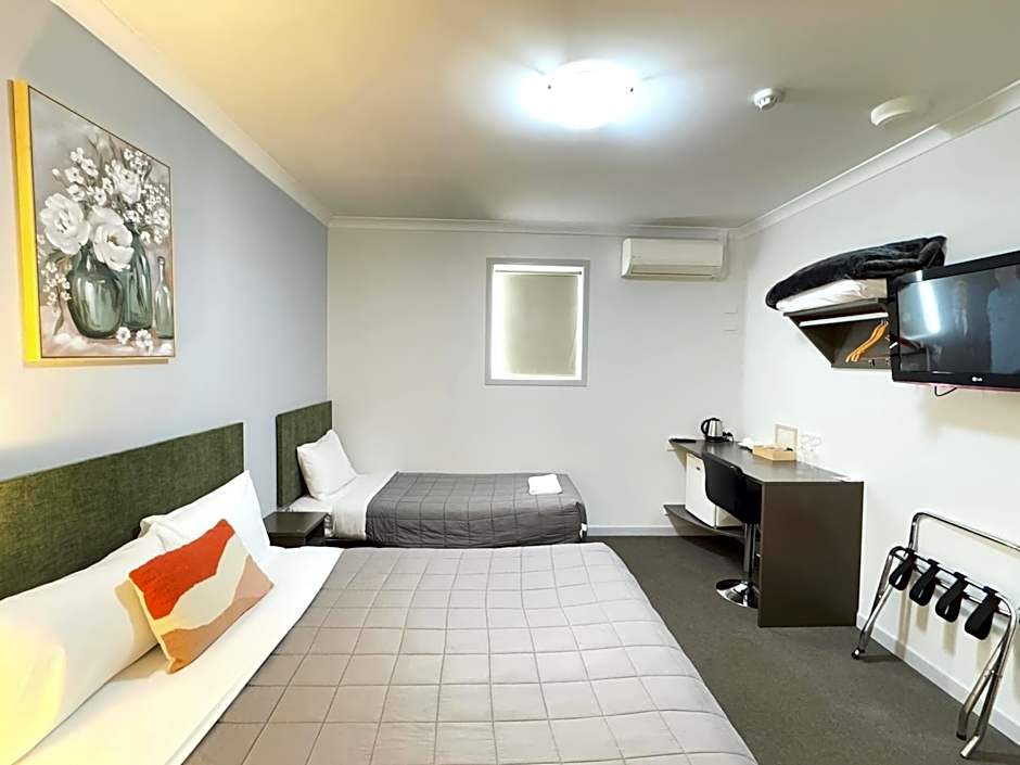 No 1 Motels