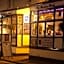 Aberdour Hotel, Stables Rooms & Beer Garden