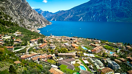 Hotel Royal Village