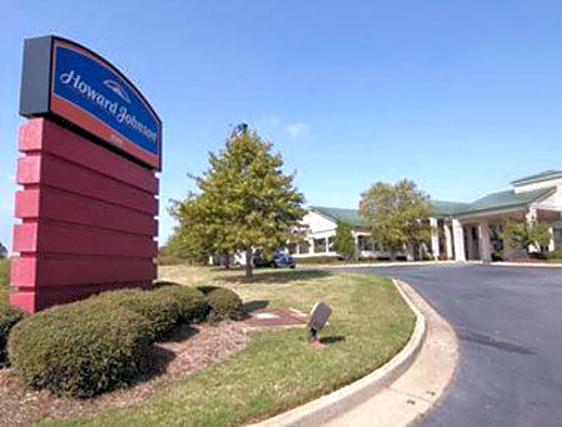Howard Johnson by Wyndham Perry GA