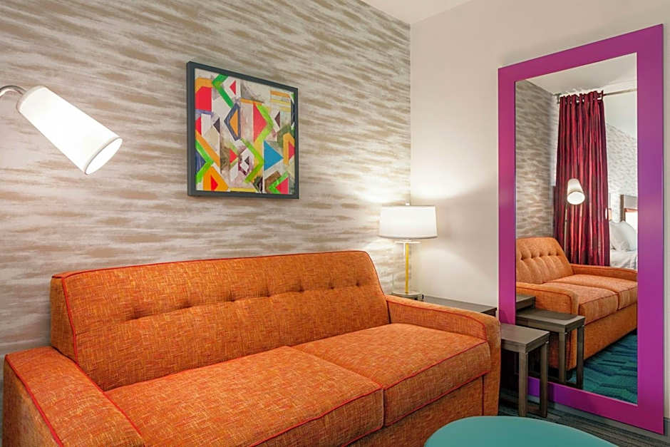 Home2 Suites by Hilton Sarasota - Bradenton Airport, FL