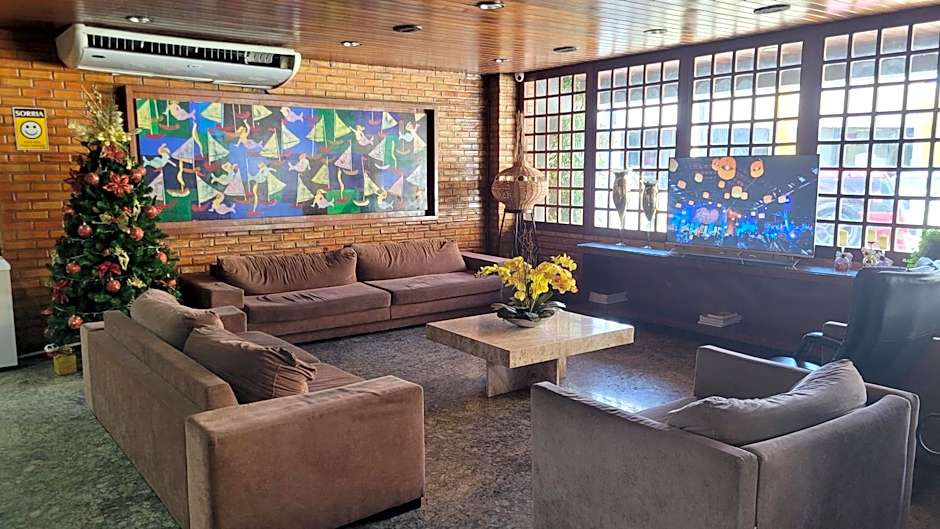 Quarto em Hotel no Bairro de Tambaú, em uma localização bem central Apto 216