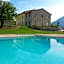 Amico Country House