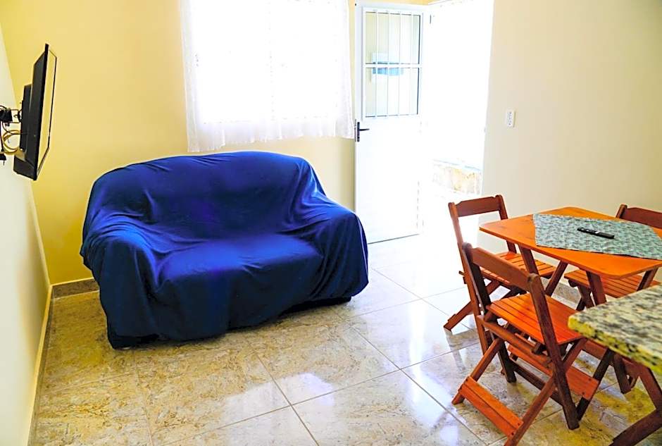 Casa a 950m da Praia Martim de Sa - Caraguatatuba