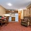 Grand Summit Hotel