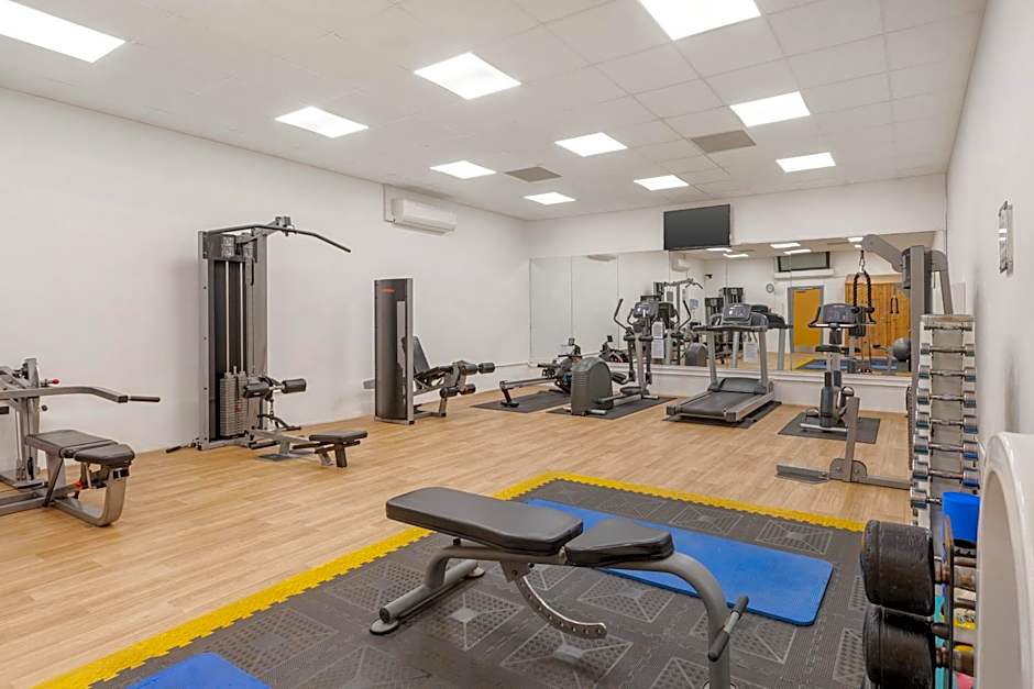 Woodford Bridge Country Club