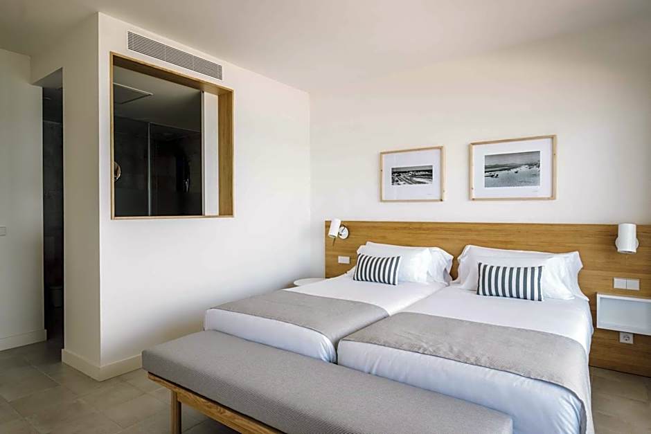 AYA Seahotel - Adults Only