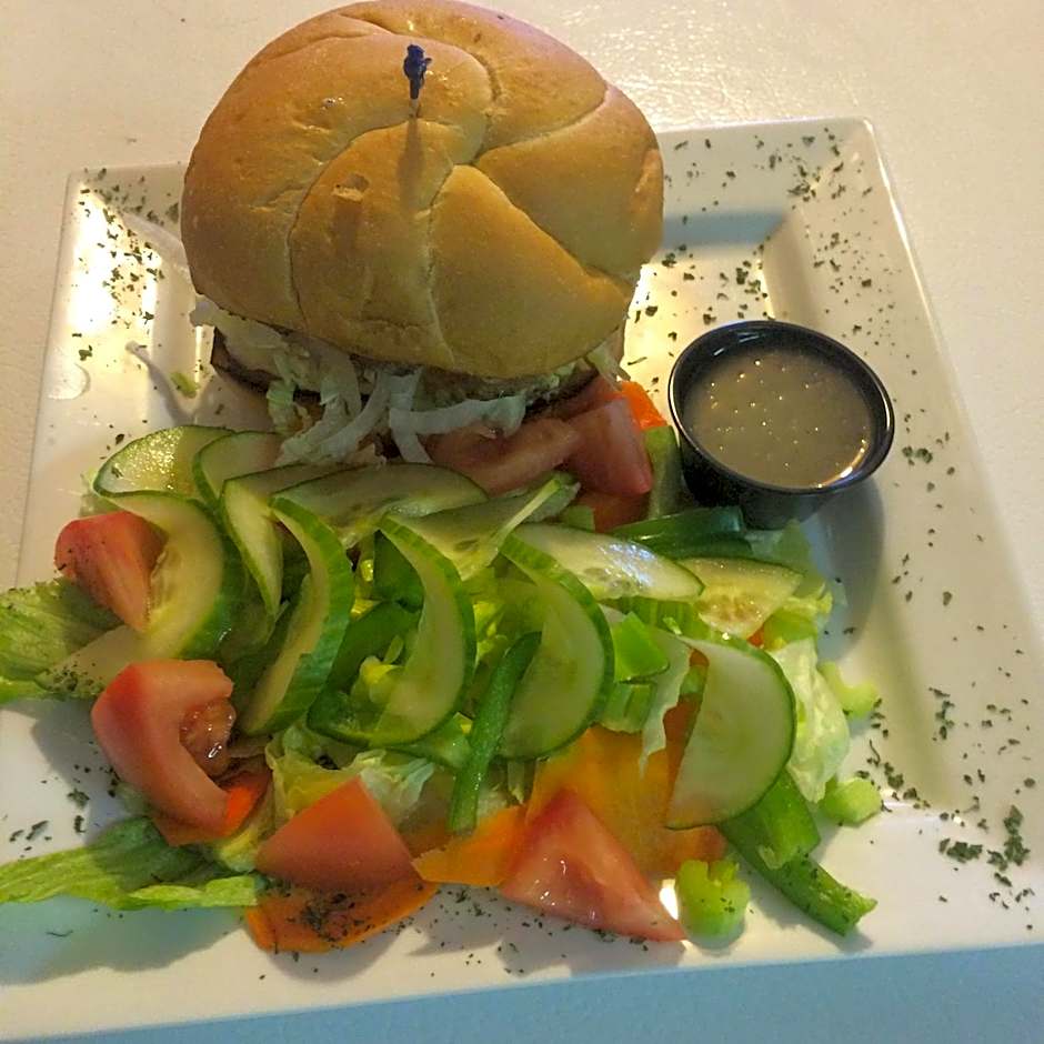 Old Towne Inne Chuckwagon Bar & Grill