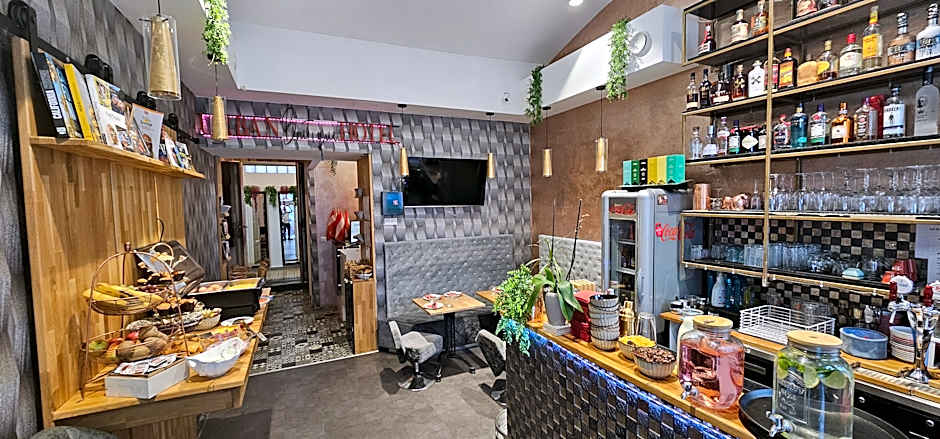 Urban Boutique Hotel