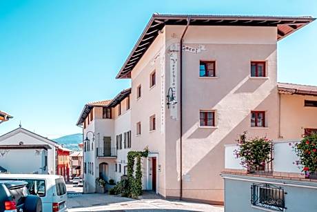 Garnì Vecchio Comune