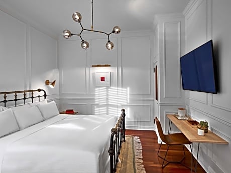 LIFE Hotel, NoMad