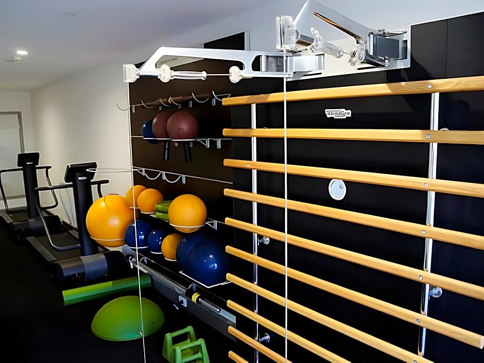 Crown on Darby Apartment