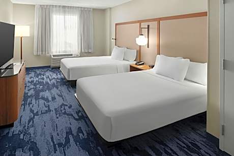 Queen Room with Two Queen Beds and Sofa Bed