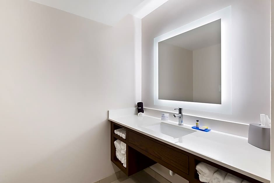 Holiday Inn Express Naperville By IHG