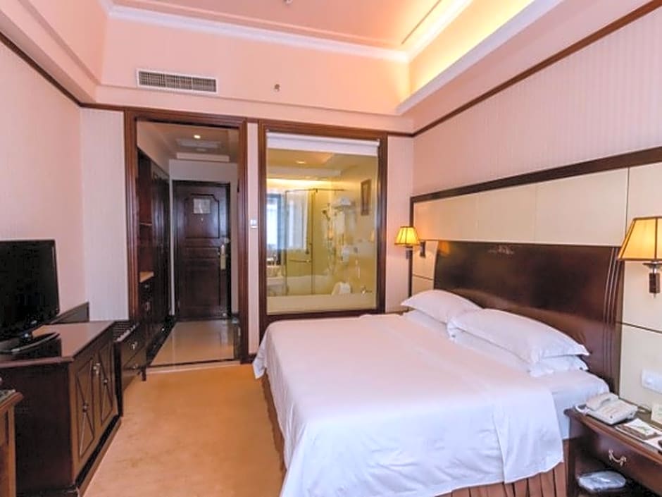 Vienna International Hotel Shenzhen North Station Branch