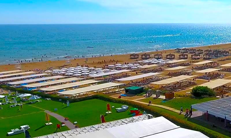 Side Win Hotel & Spa