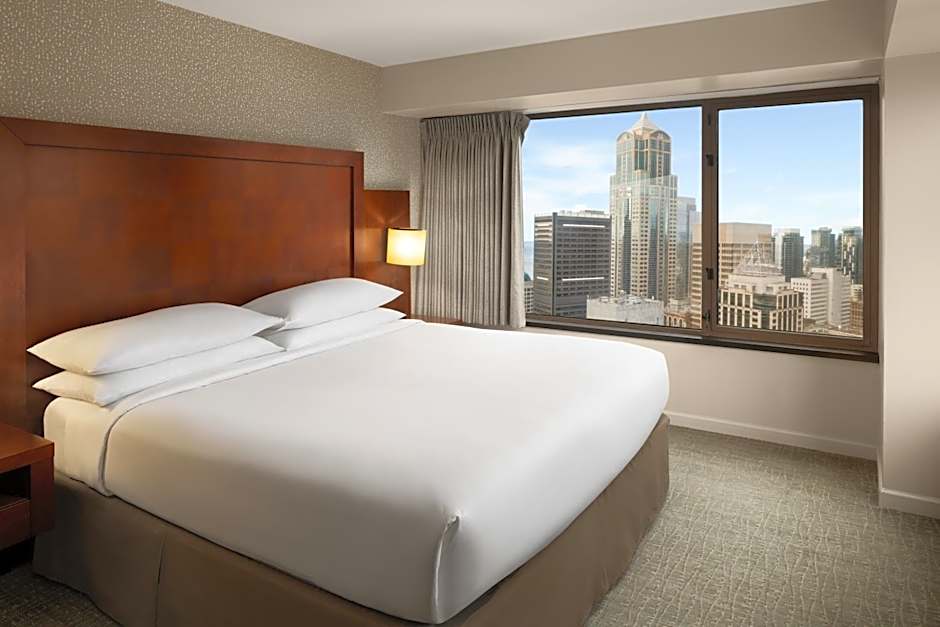 Renaissance Seattle Hotel