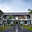 Shanti-Retreat Hotel