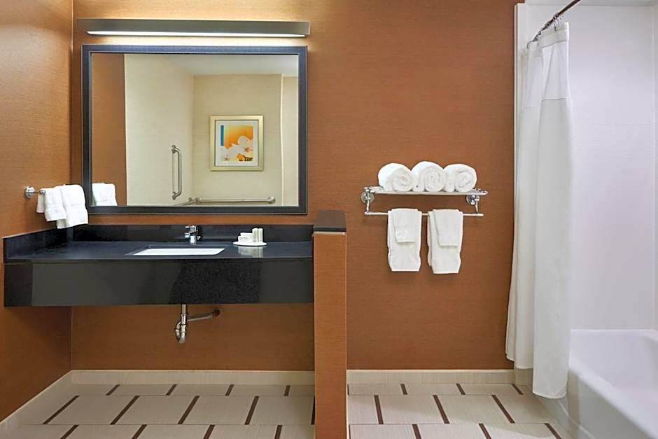 Fairfield Inn & Suites by Marriott Barrie