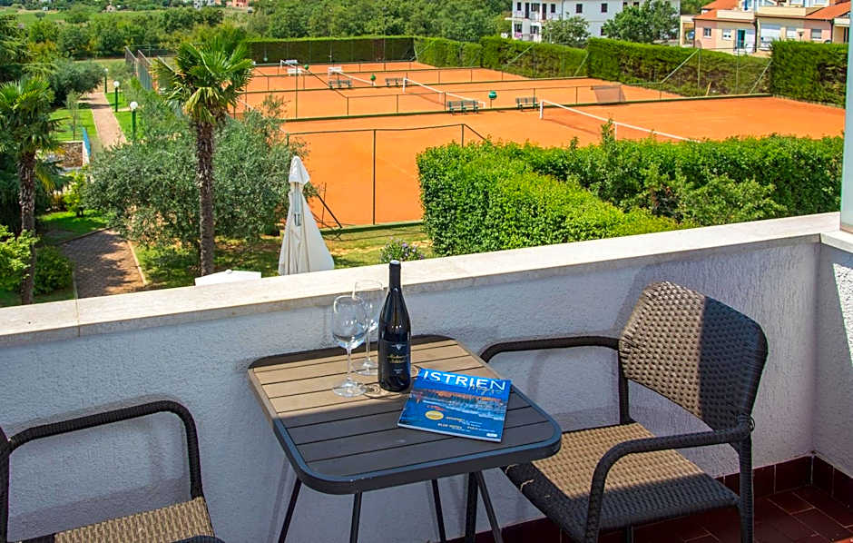 Villa Gloria 2