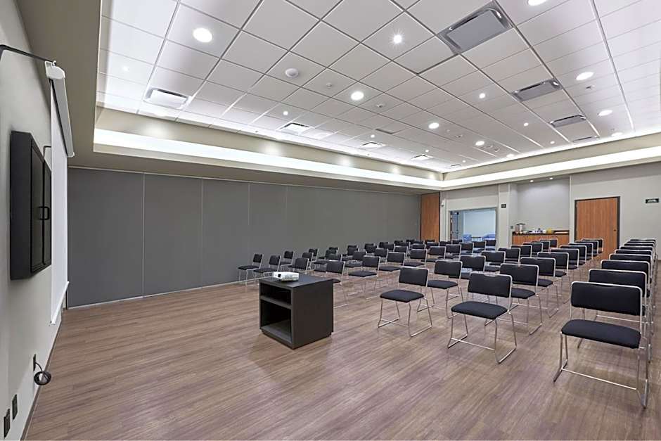 City Express by Marriott Reynosa Aeropuerto