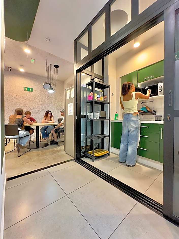 Atypicap Capsule Hostel