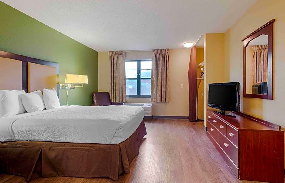 Extended Stay America Suites - Elizabeth - Newark Airport