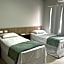 Mahle Hotel - BR 116, km 48