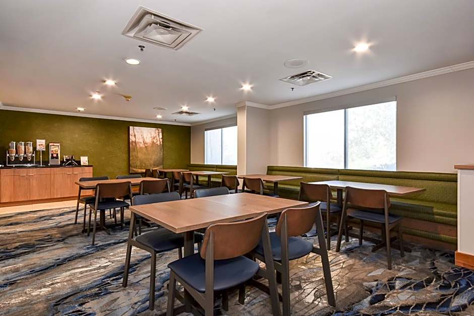 Fairfield by Marriott Inn & Suites Columbia Harbison