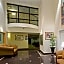 Holiday Inn Express Hotel & Suites Columbus By IHG