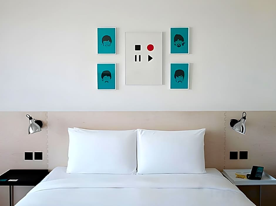 Amba Taipei Songshan