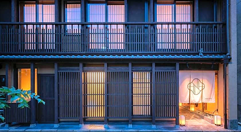 Nazuna Kyoto Higashi Honganji
