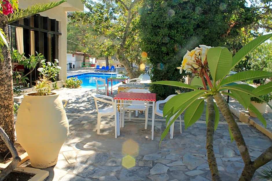 Esperides Hotel