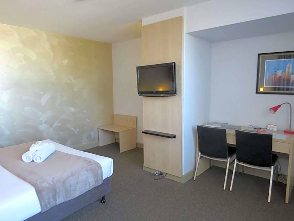 Metro Hotel Perth
