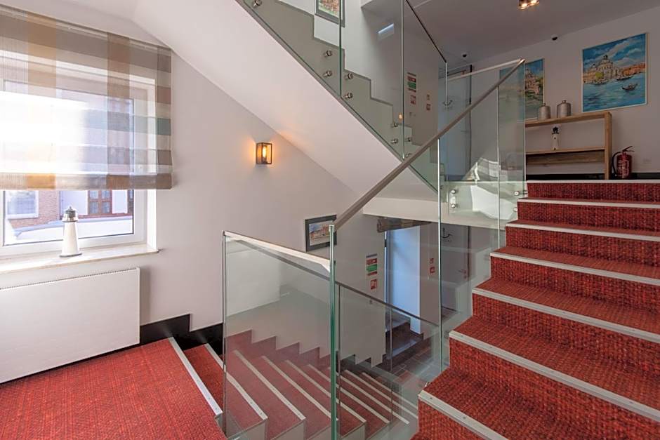 Marina Pallatium Premium Floor