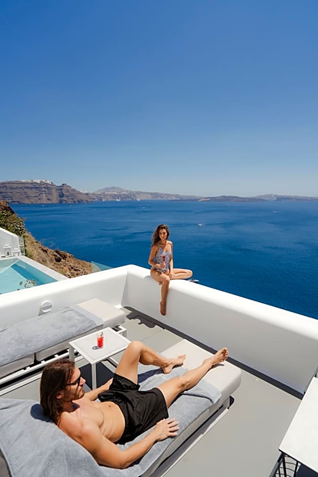 La Perla Villas - Adults Only