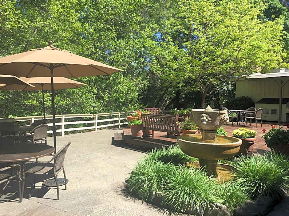 The Jack London Lodge