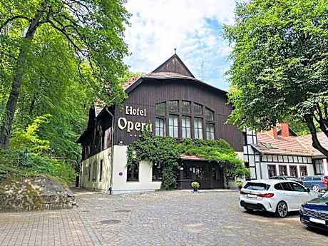 Hotel Opera