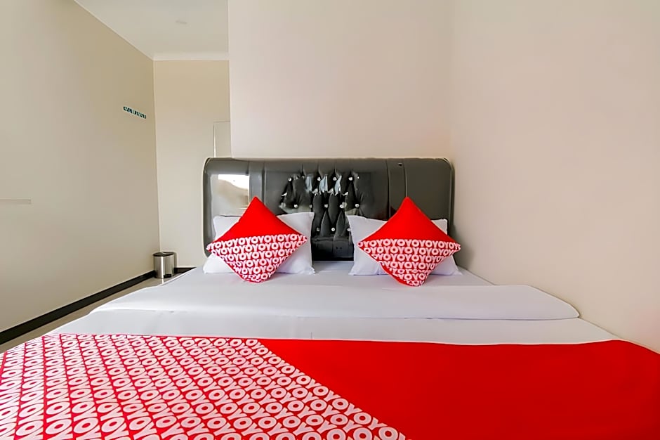 Hotel O Fakhira Residence