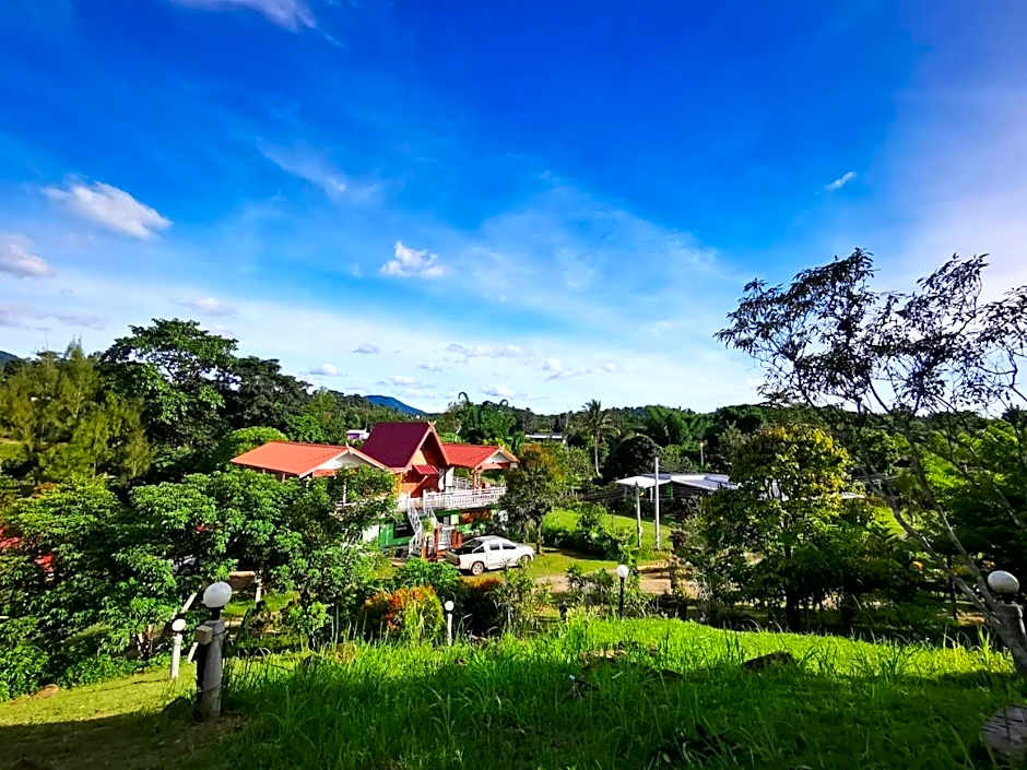 บ้านพนาวันเขาค้อรีสอร์ท