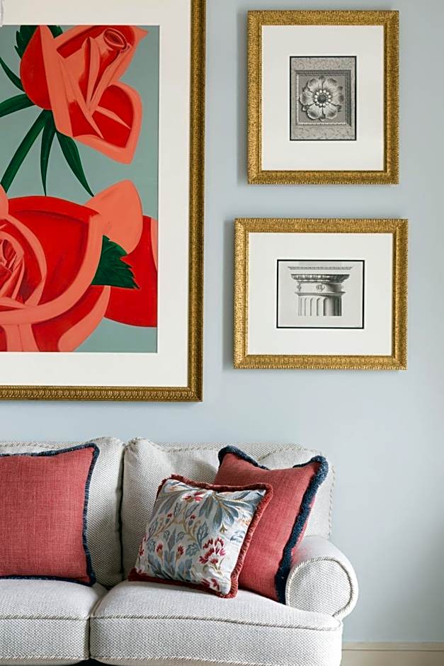 Le Bristol Paris, Oetker Hotels