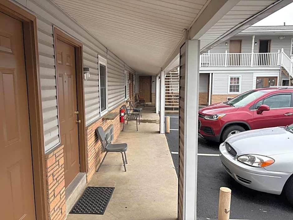 Dutch Motel By OYO Near Hershey Park