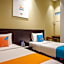 Sans Hotel Empress Simpang Lima